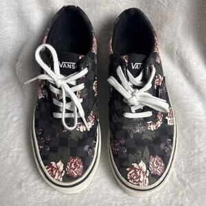 Vans Women's Doheny Flowers & Checks Black/Multi Skate Shoes Size 5 Missy